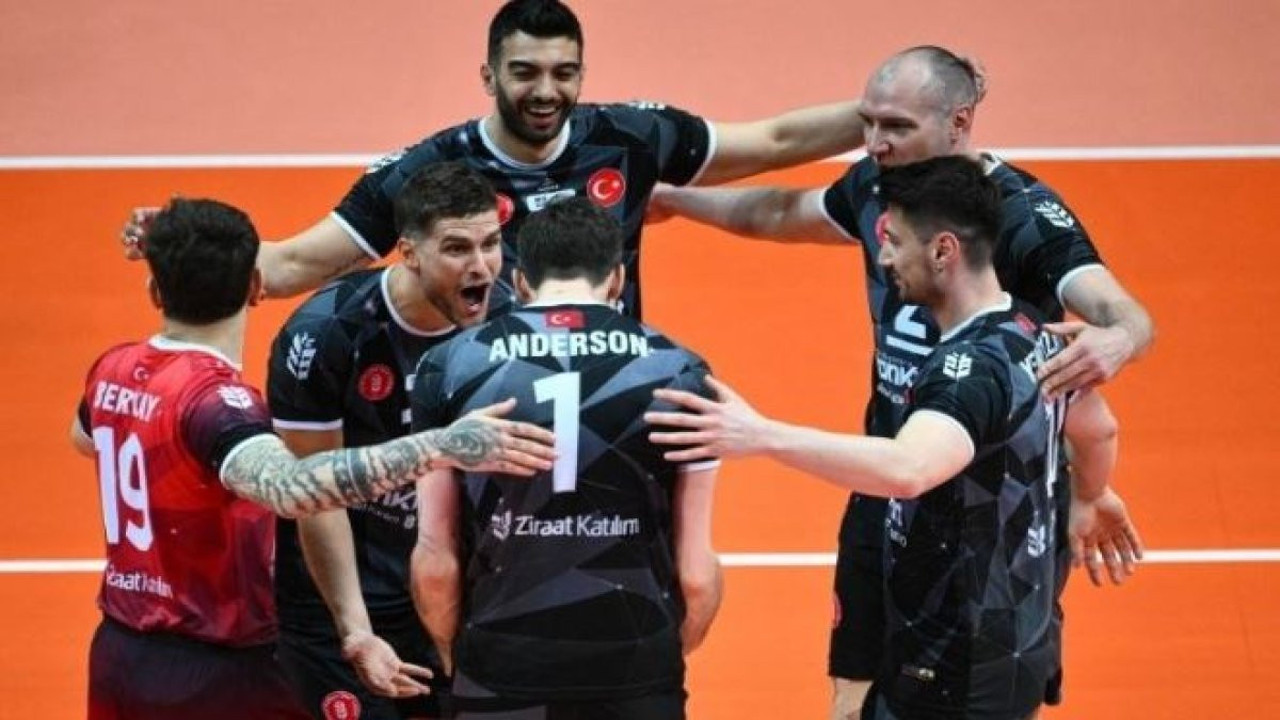 Efeler Ligi'nde şampiyon Ziraat Bankkart