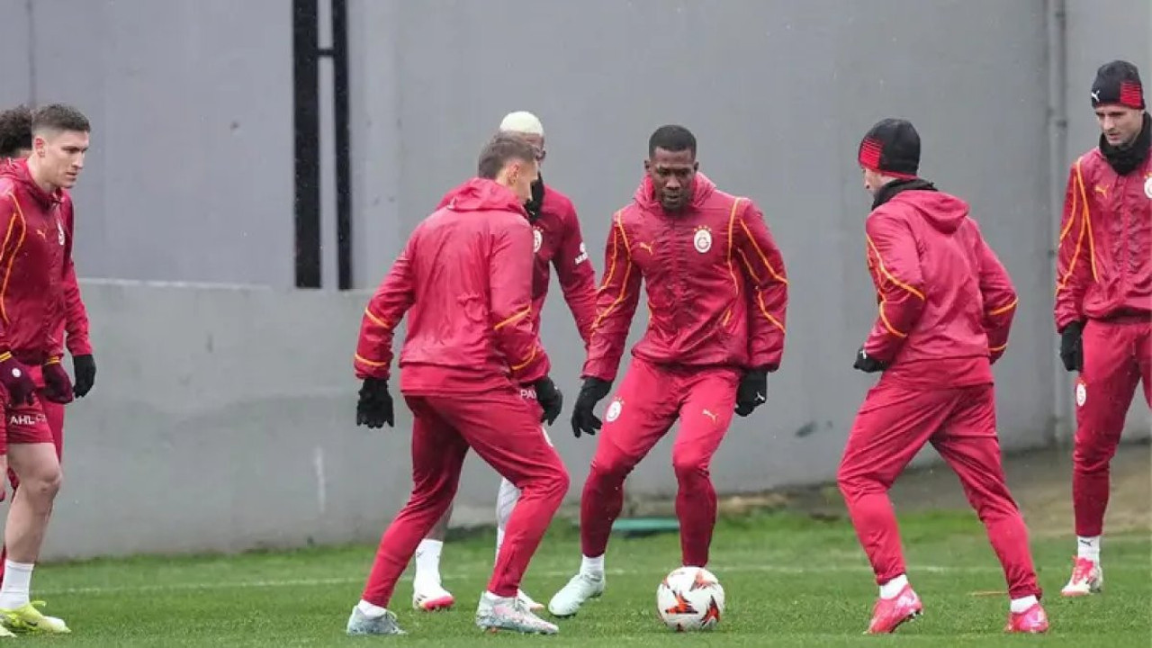 Galatasaray'da yıldız oyuncunun bileti kesildi! Taraftarlar şaşkına döndü