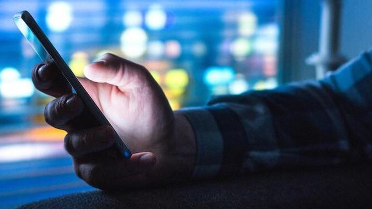 Telefonla gelen "asker" yalanı: Yaşlı kadın bütün birikimlerini kaptırdı