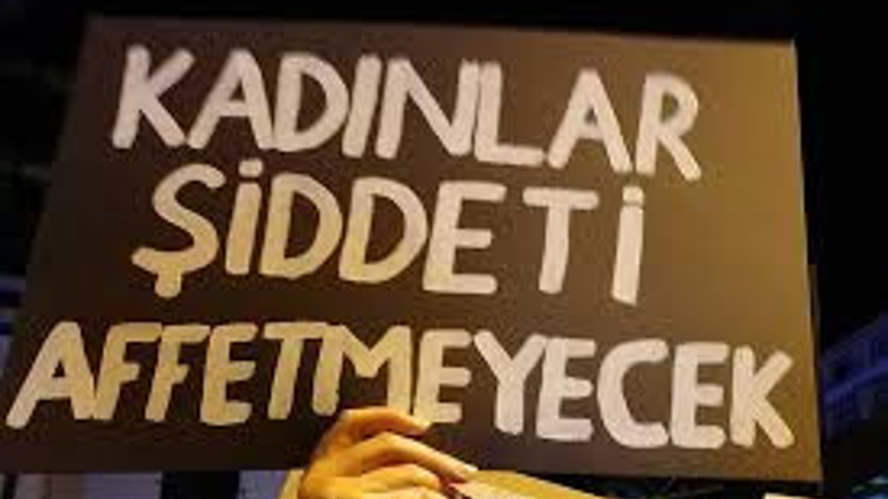 Burdur'da erkek şiddeti... 22 yaşındaki kadını bıçaklayan 50 yaşındaki şüpheli aranıyor!