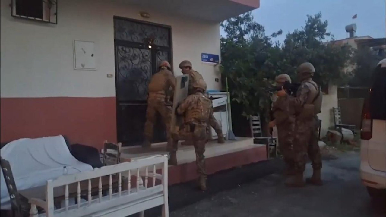 39 ilde siber çete çökertildi, milyarlık vurgun ortaya çıktı!