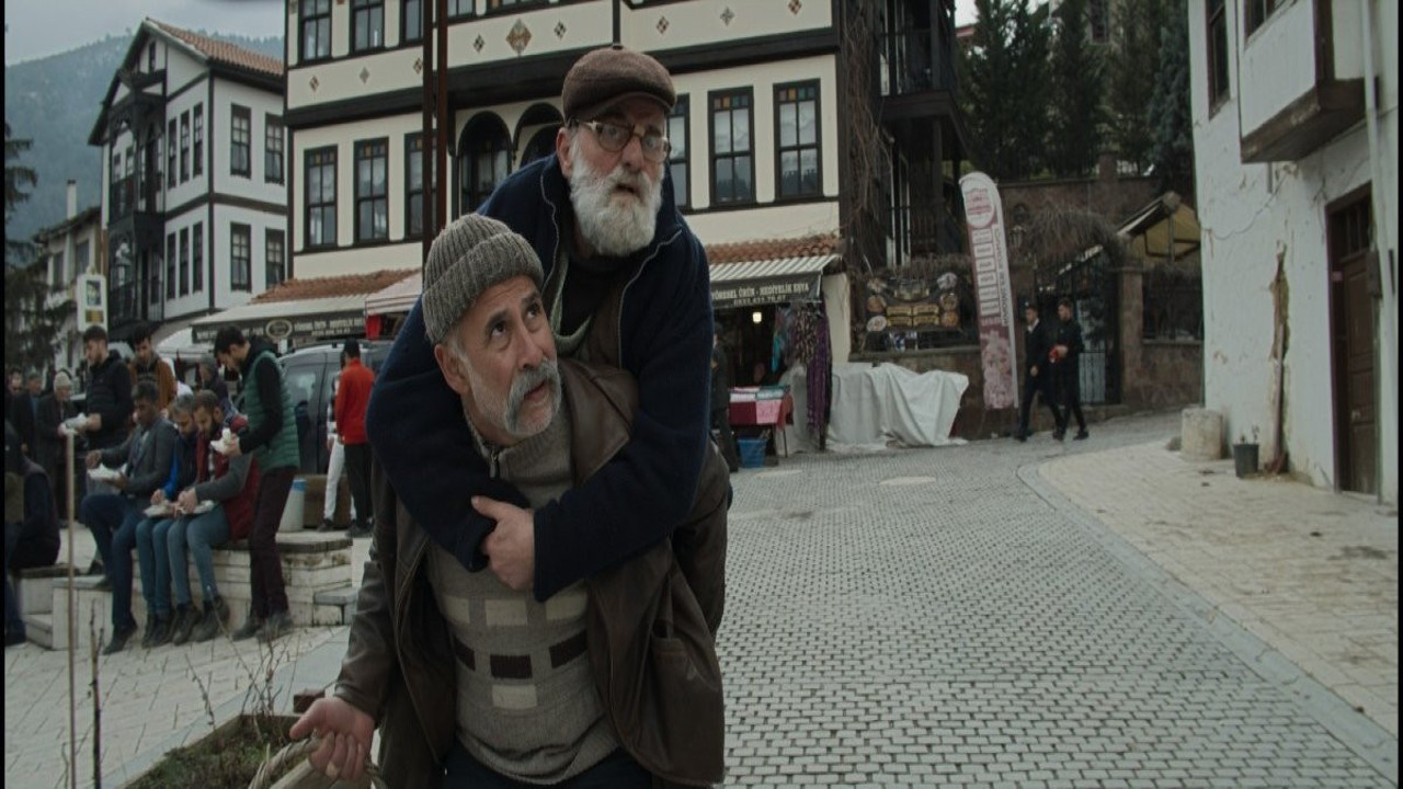 İsmail Güneş'ten yeni film: “Sıvasız Evlerden Biri / Kurban” izleyicisiyle buluşmaya hazırlanıyor
