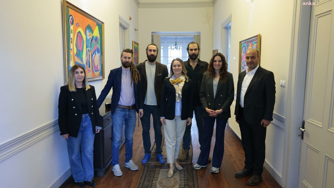 Konak’ta imzalar sanat için atıldı