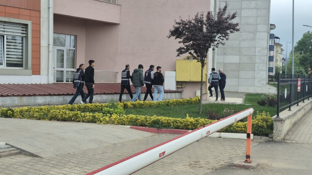 Sahte polis vurgununda 5 tutuklama