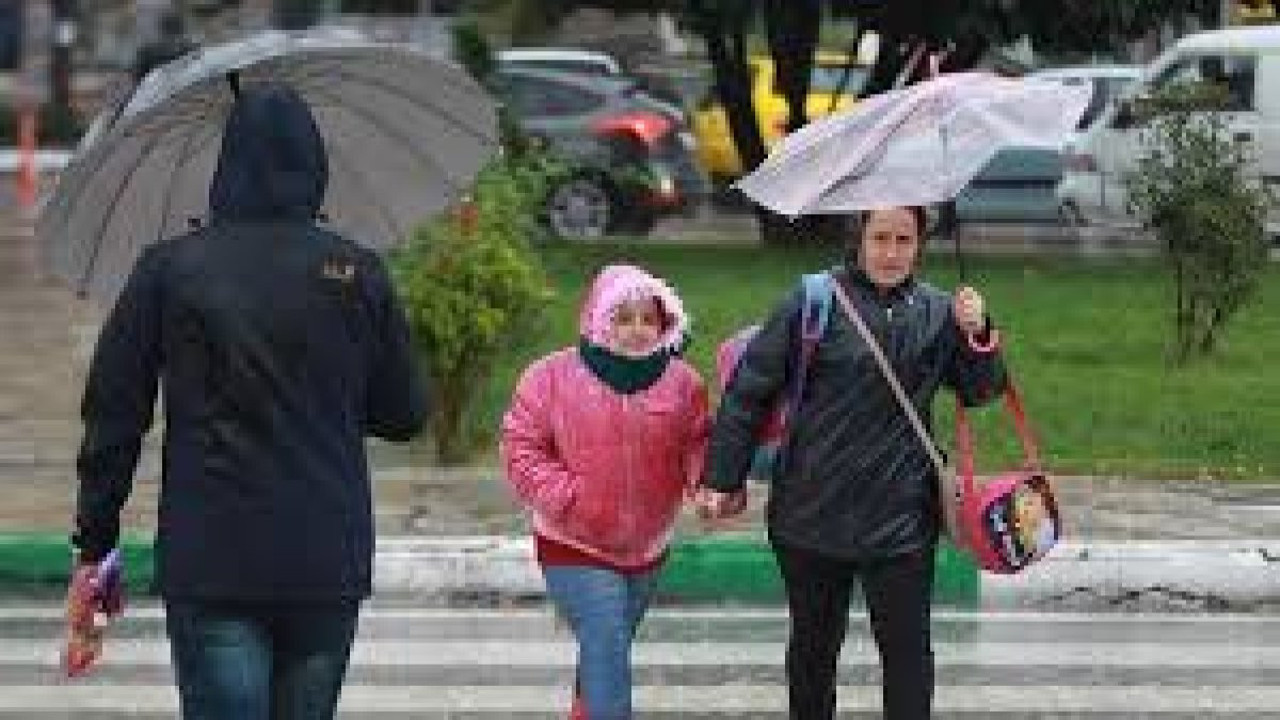 Meteoroloji’den Eskişehir’e acil uyarı: Fırtına geliyor! Hangi ilçeler risk altında? (11 Mayıs 2025)
