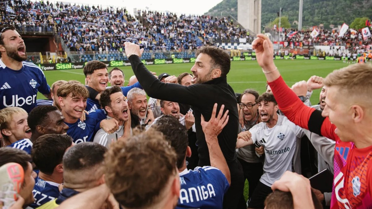 Fabregas’tan veda sinyali