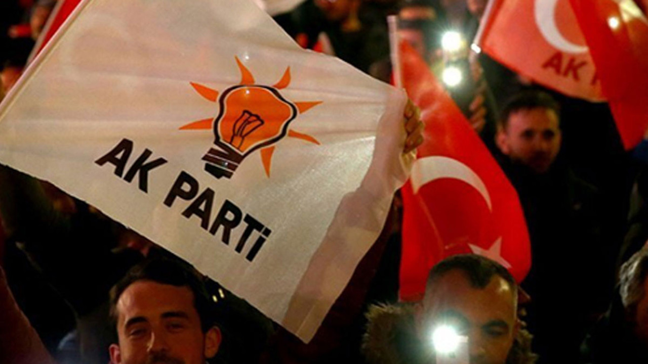 Terör örgütü PKK'dan fesih kararı: AKP'lilerden peş peşe açıklamalar