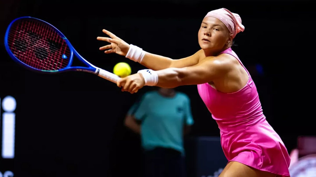 Genç raket yolda at değiştirdi: Şampiyona öncesi şaşırtan hamle