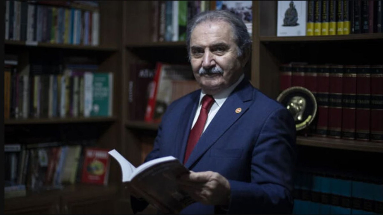 Namık Kemal Zeybek'ten Cumhurbaşkanı Erdoğan'a tarih dersi!