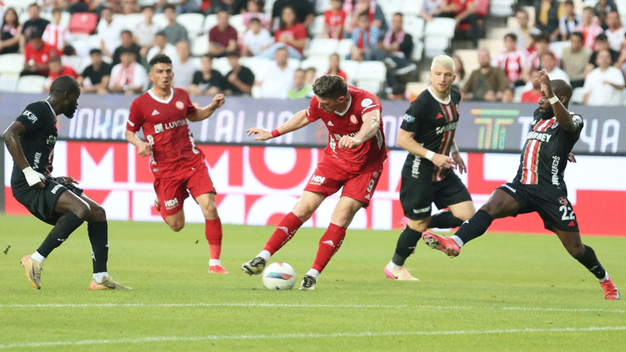 Antalya'da kardeş payı