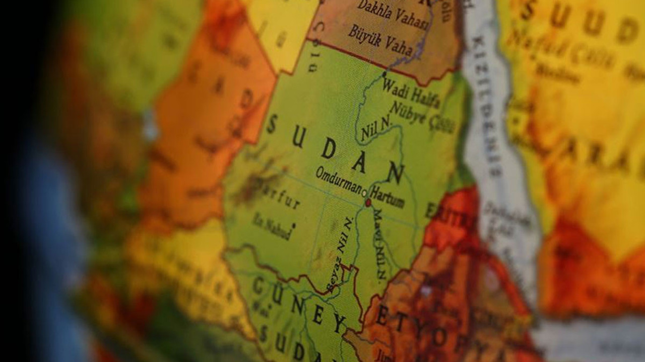 Sudan'da 3 yıl aradan sonra başbakan atandı