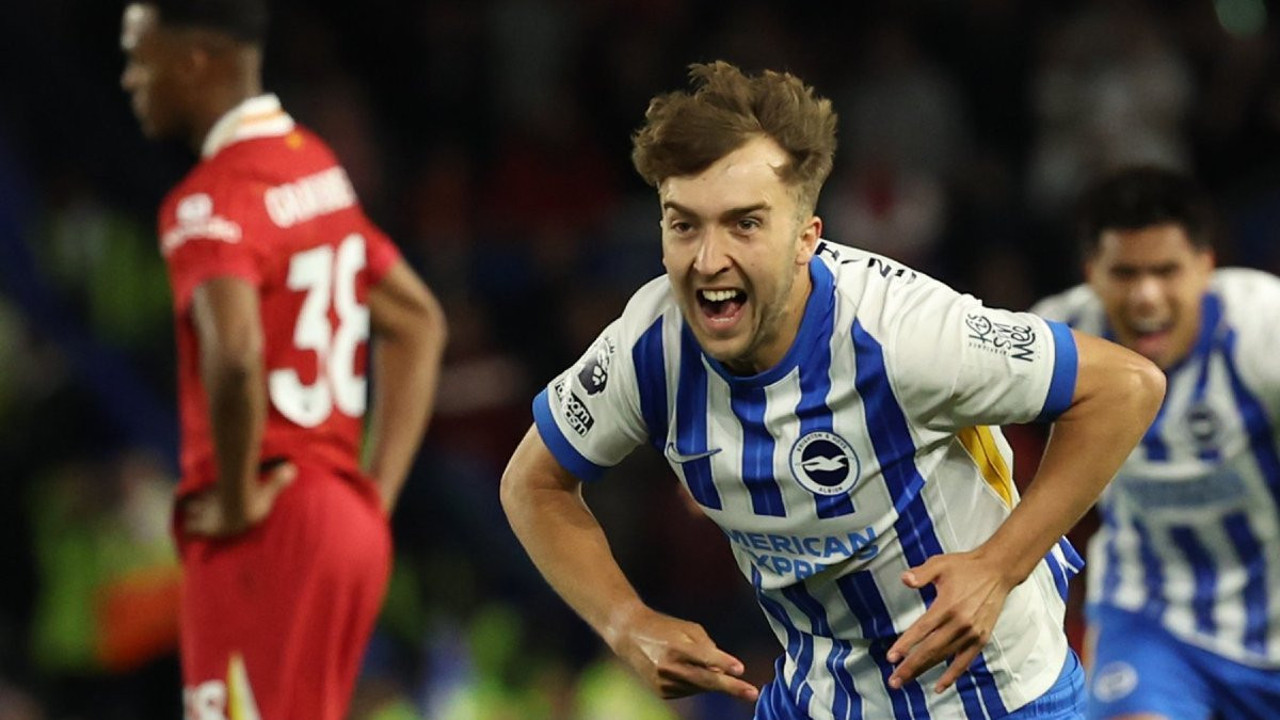Liverpool kazanmayı unuttu: Brighton şampiyonu 3 golle devirdi