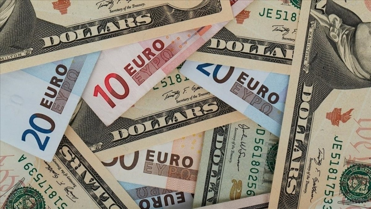 Dolar ve Euro güne nasıl başladı? Serbest piyasada döviz açılış fiyatları (22 Mayıs 2025)