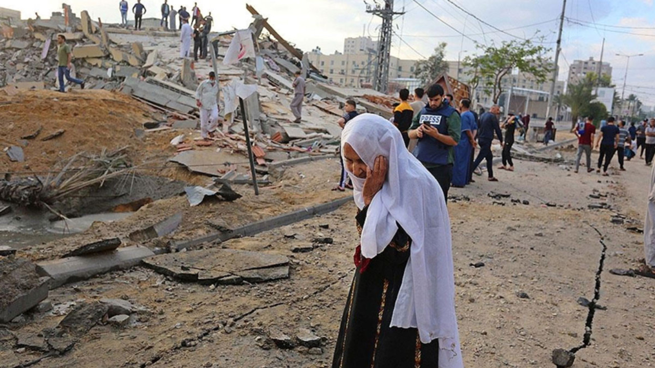 İsrail vahşete devam ediyor! Siviller hedef alındı: 9 ölü