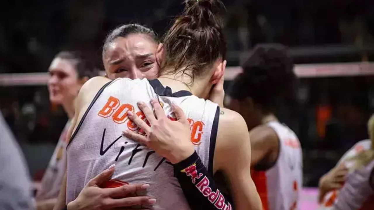 Son maçında gözyaşlarına boğulmuştu: Veda açıklaması geldi