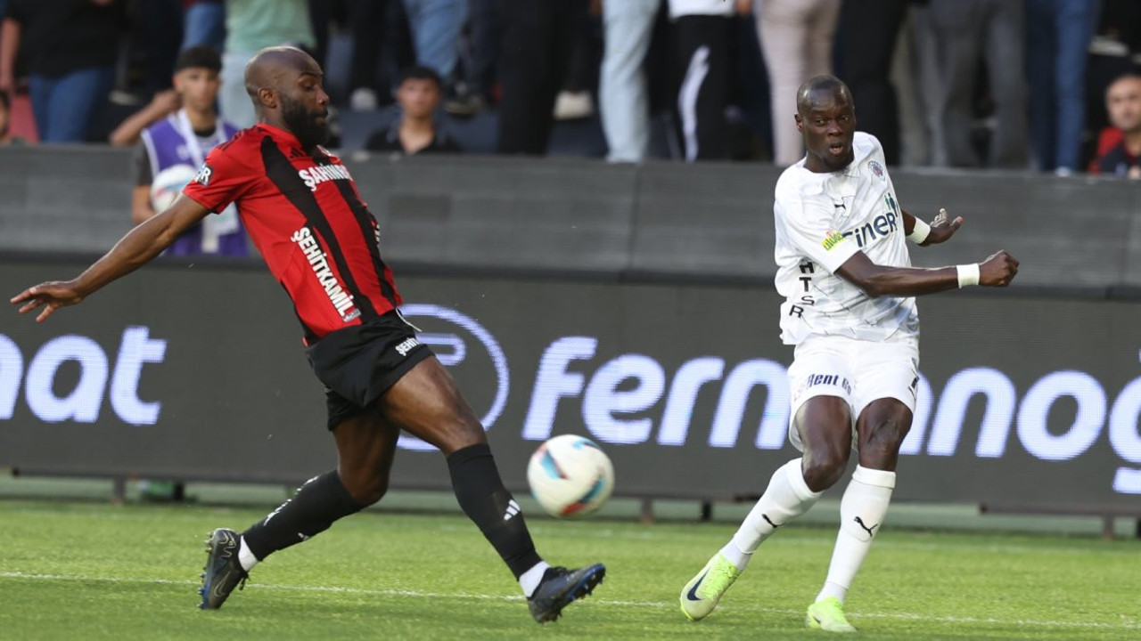 Gol düellosunda puanlar paylaşıldı: 2-2