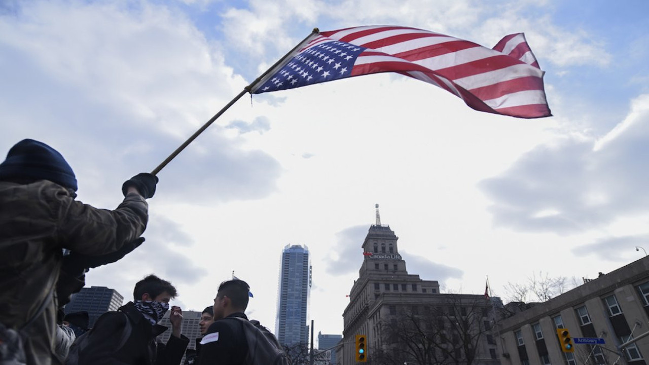 ABD’de Müslümanlara ait yerlere saldırılar düzenlendi
