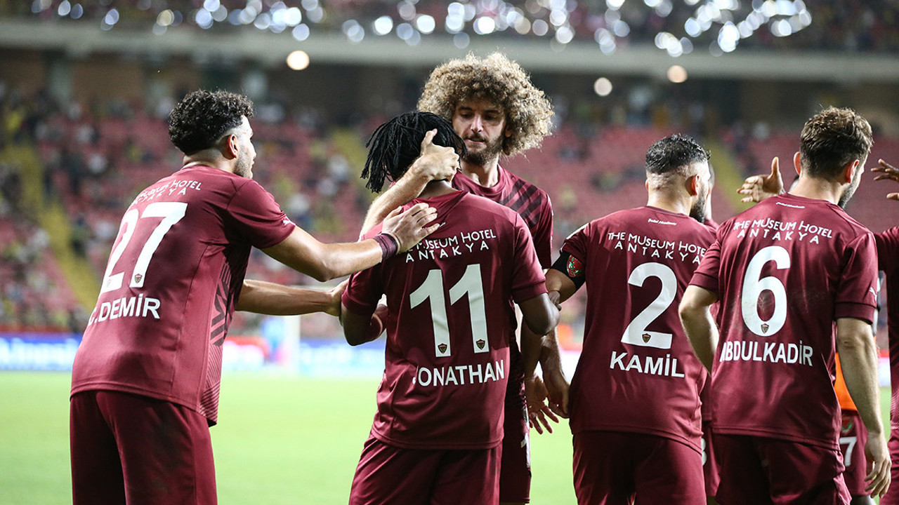 Hatayspor'dan dört büyüklere vize yok