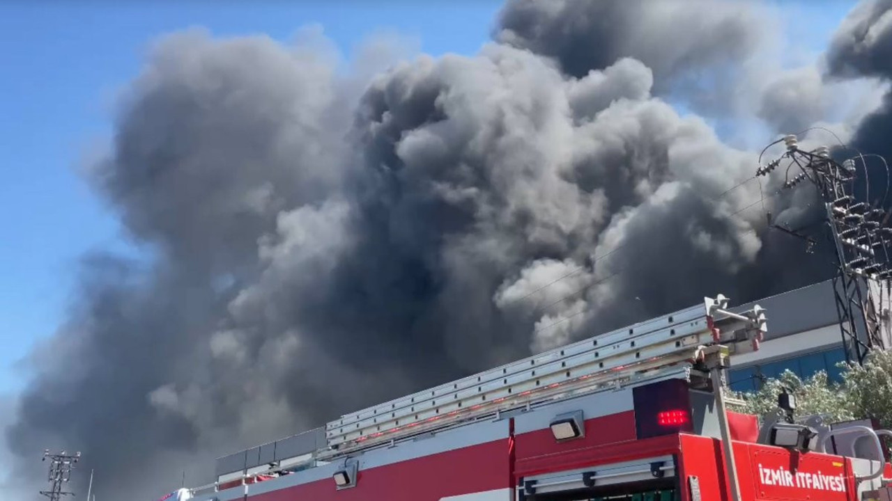 Sandalye fabrikasında yangın!