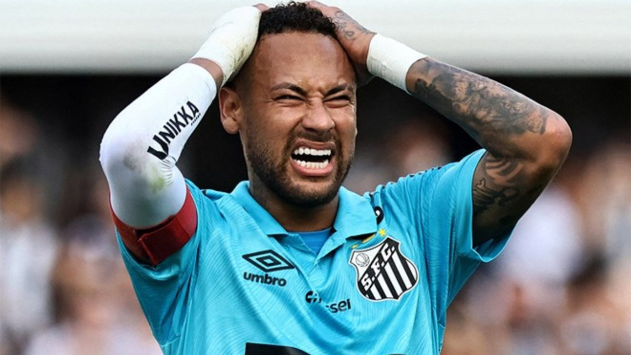 Neymar yaptığına pişman oldu: Maçın ardından özür diledi