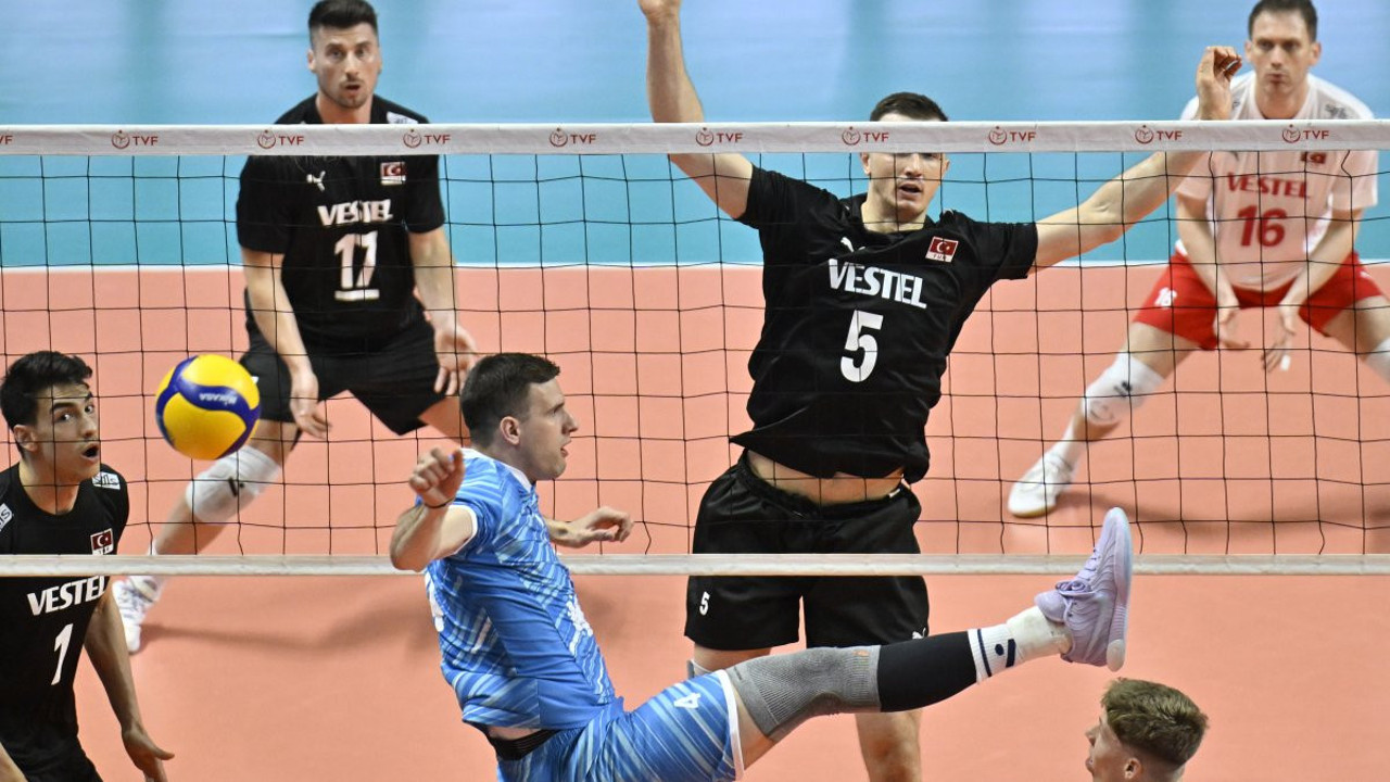 A Milli Erkek Voleybol Takımı'ndan Millet Ligi öncesi kötü prova