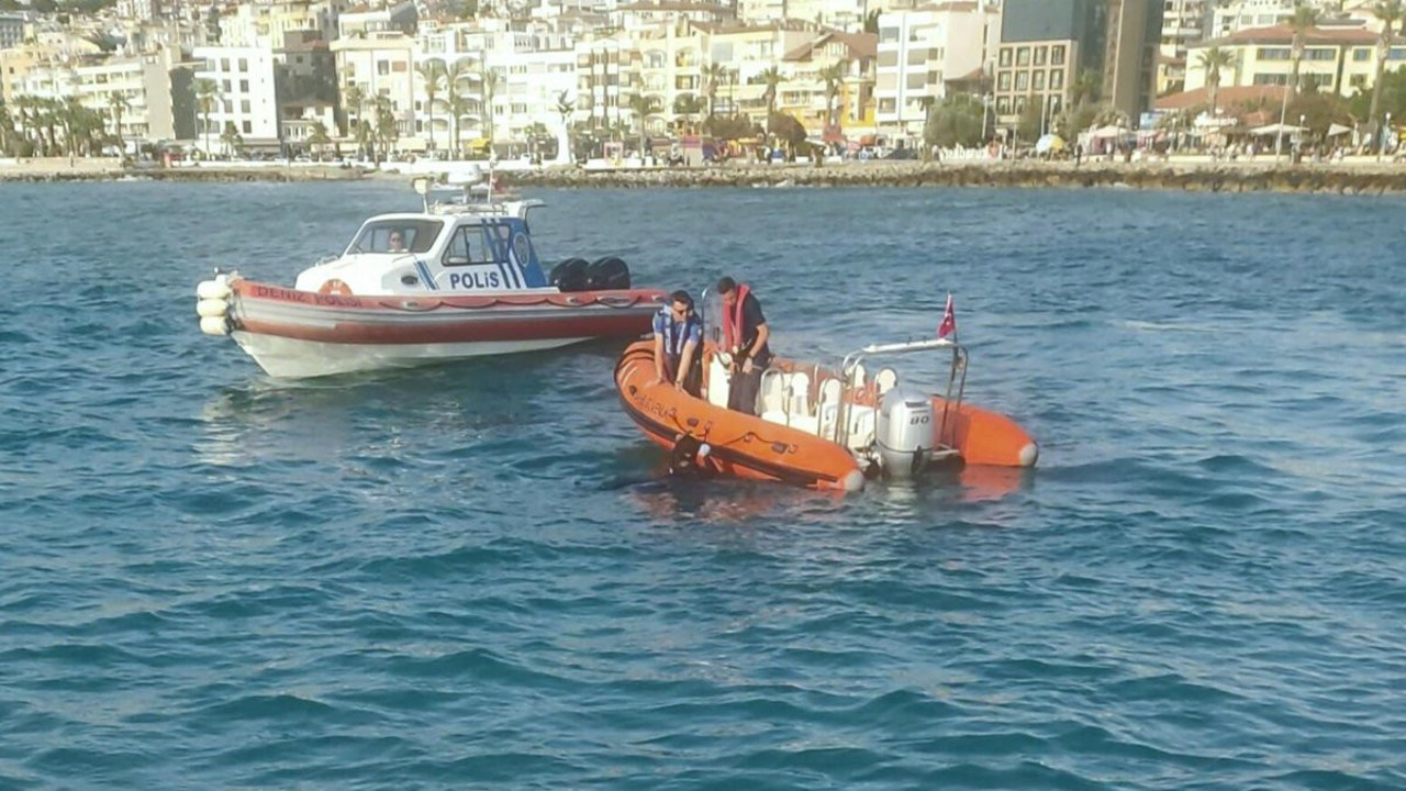 Kuşadası'nda, denizde erkek cesedi bulundu