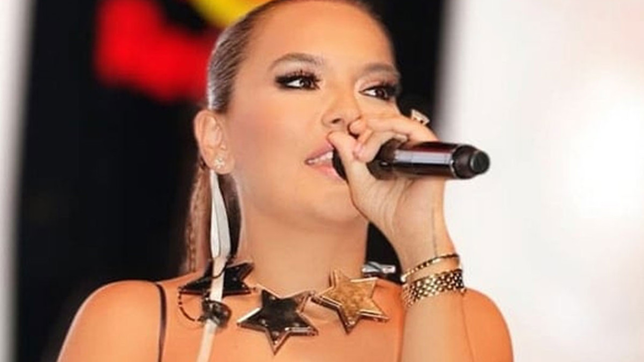 Demet Akalın konser öncesi talihsiz bir kaza geçirdi