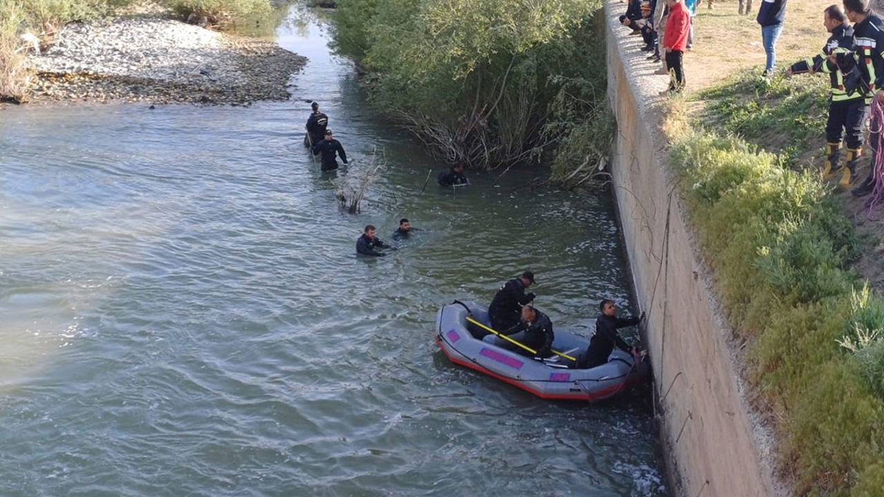 Erzurum'da balık tutmak için nehire giren vatandaş boğularak öldü