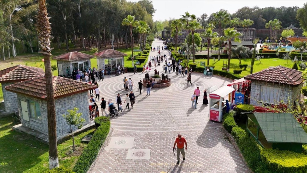 Gelen bırakamıyor! Keşfedilmeyi bekleyen müthiş cennet ilçe