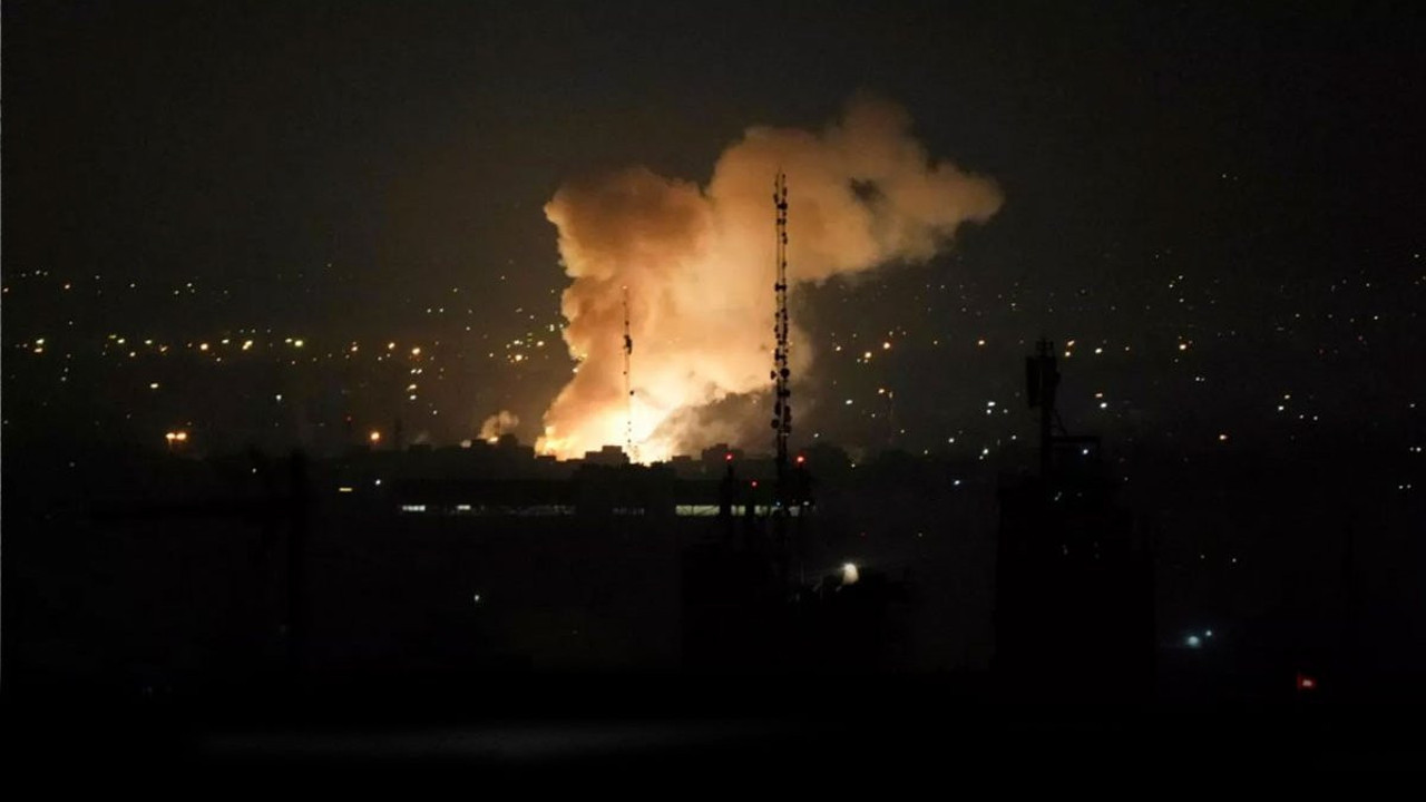 İsrail’in saldırıları sonrası İran’ın nükleer tesislerinde sızıntı var mı? Üst üste patlamalar meydana geldi