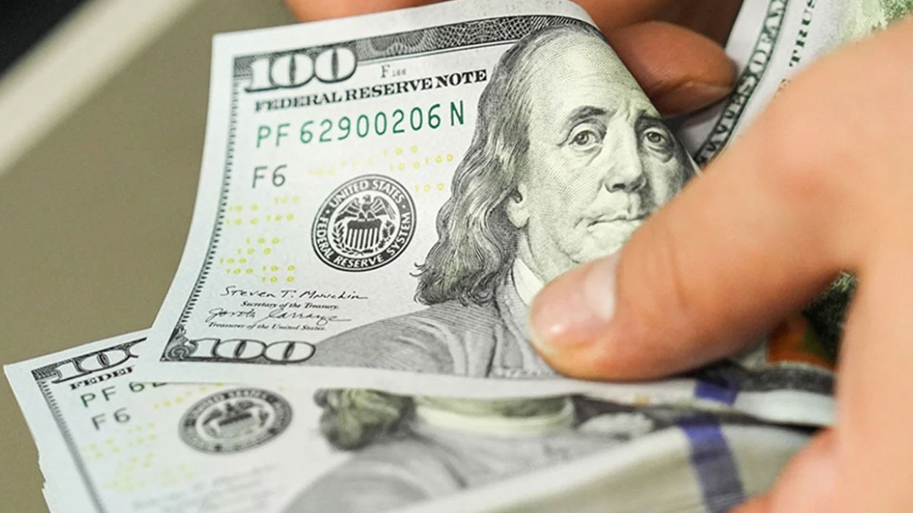 Cari dengede 7 milyar 864 milyon dolarlık açık!