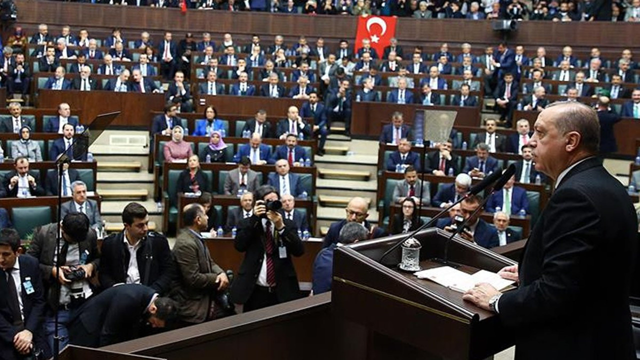 AKP’li kurmaylar karşı çıktı, bakan jet hızıyla yaptı ‘Kervan yolda dizilir’ mantığı ile start verildi…