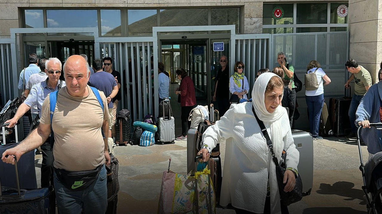 3 milyon kişi kapımızda! Suriyeliler gitmeden İranlılar yola çıktı