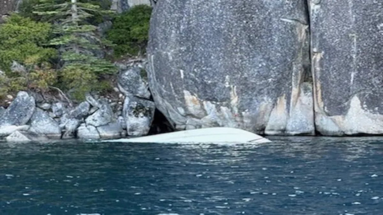 Gölde tekne faciası: 6 ölü 2 kayıp