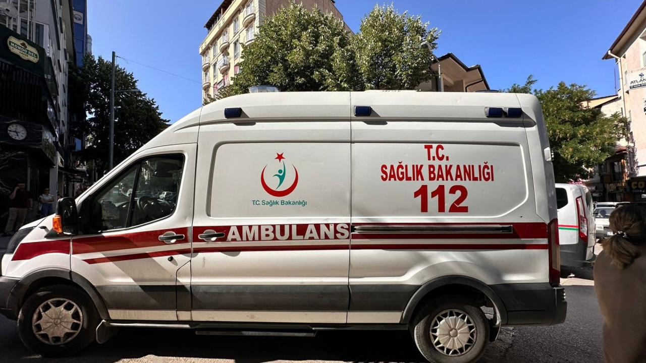 Bilecik’te otomobil yayaya çarptı!