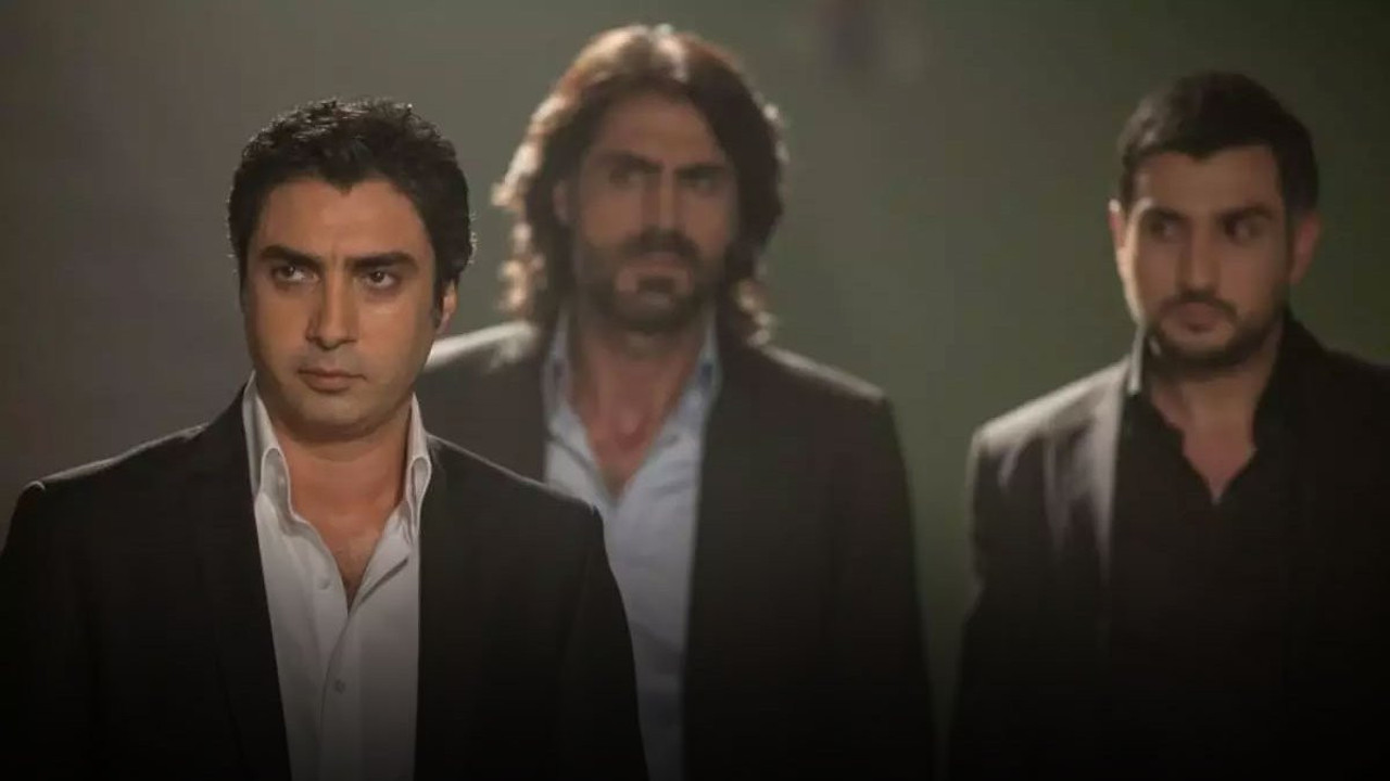 Müjdeyi patlattı! Kurtlar Vadisi geri dönüyor