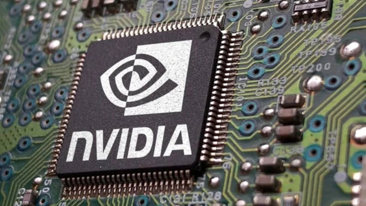 Nvidia'da hisseler rekor kırdı, yeniden zirve geldi! İkinci kez 1 numara