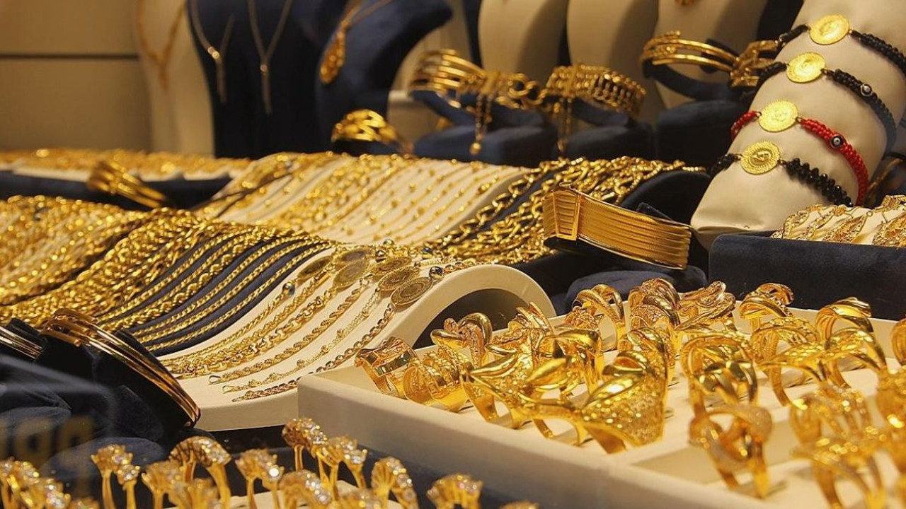 Altında rekor düşüşe hazır olun. Tarih belli oldu. Kuyumculara akın yaşanacak