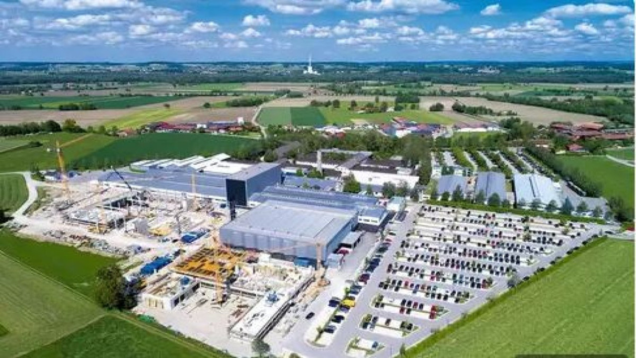 Kimse tahmin etmiyordu dev holding iflas etti. 3 bin 900 çalışanı işsiz kalma korkusu sardı