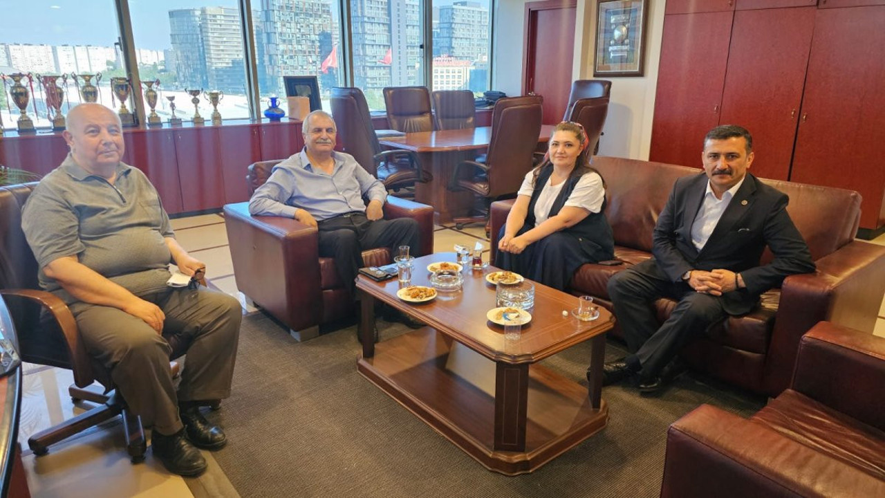 İYİ Parti’den YENİÇAĞ’a ziyaret