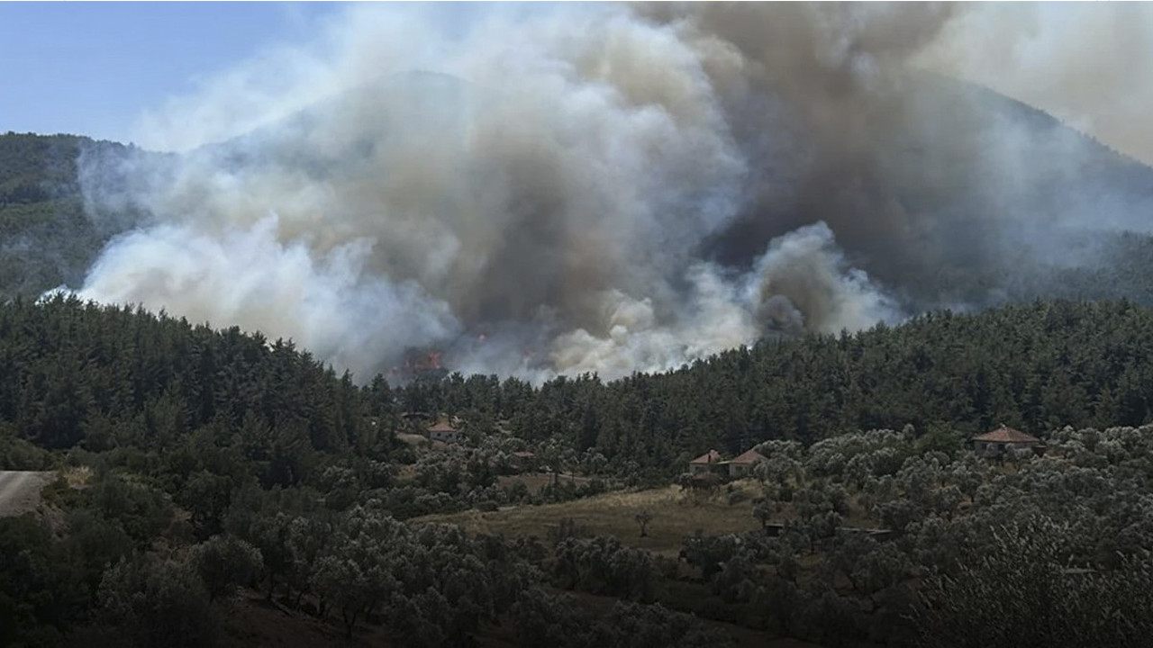Meteoroloji’den yeni açıklama: Çok kuvvetli fırtına vuracak! Orman yangını uyarısı...