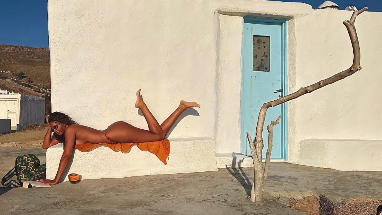 Bakanlar bikinisini bulamadı! Eda Taşpınar yine olay yarattı