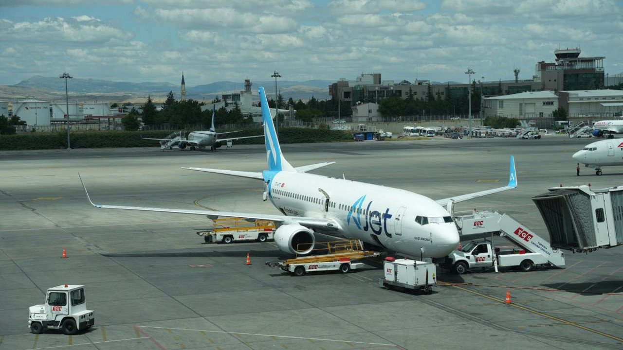 Bakan Uraloğlu: Esenboğa Havalimanı'ndan Şam'a ilk uçuş gerçekleşti