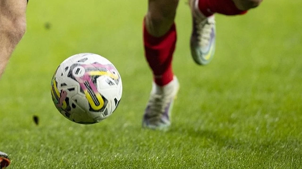 Süper Lig ekibi 8 oyuncusuyla yollarını ayırdı