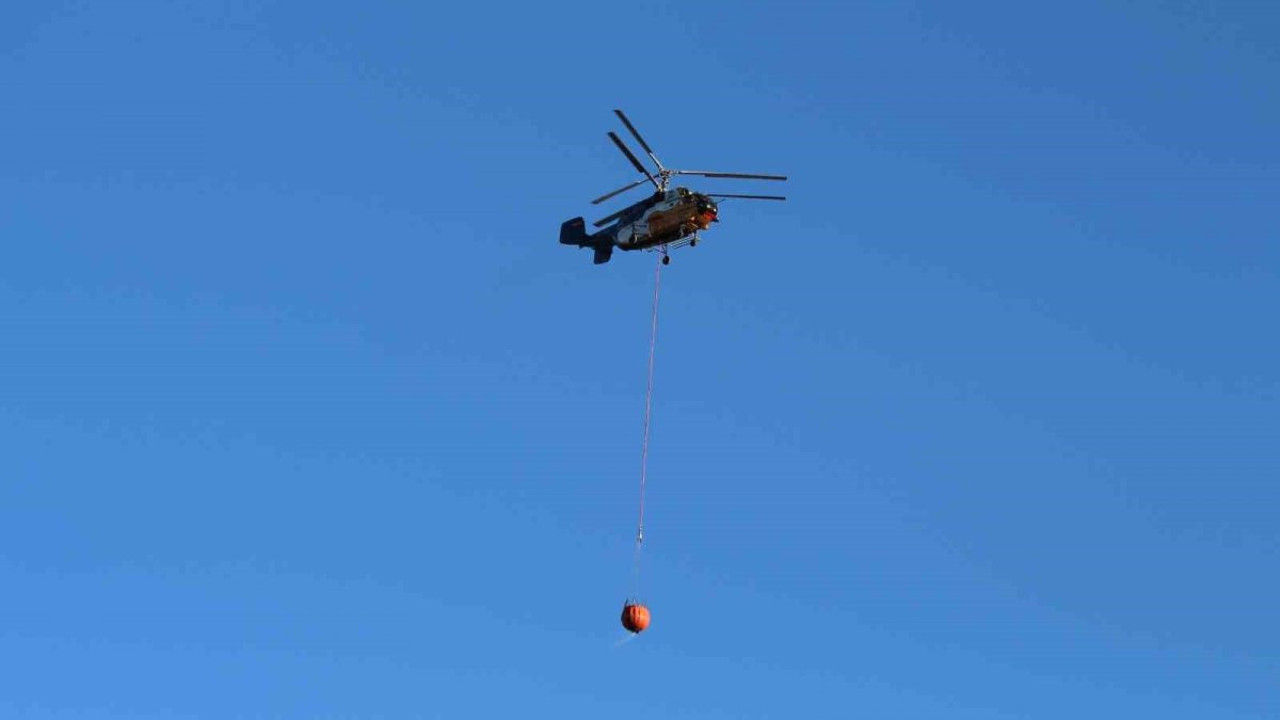 Hatay’da orman yangınına havadan müdahale!