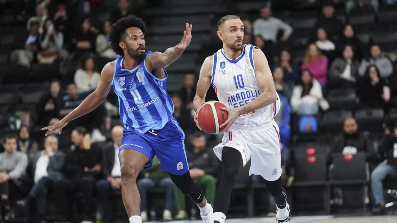 Anadolu Efes'te ayrılık açıklandı!