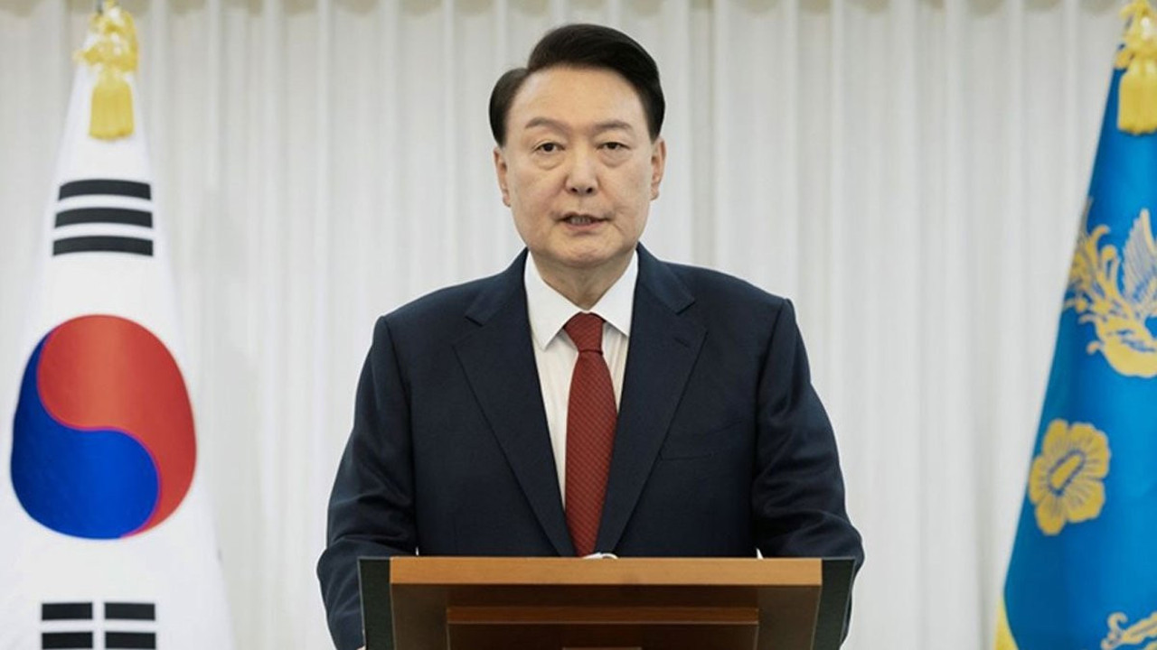 Eski devlet başkanı hakkında tutuklama talebi! Bir ülke daha fokur fokur kaynıyor...