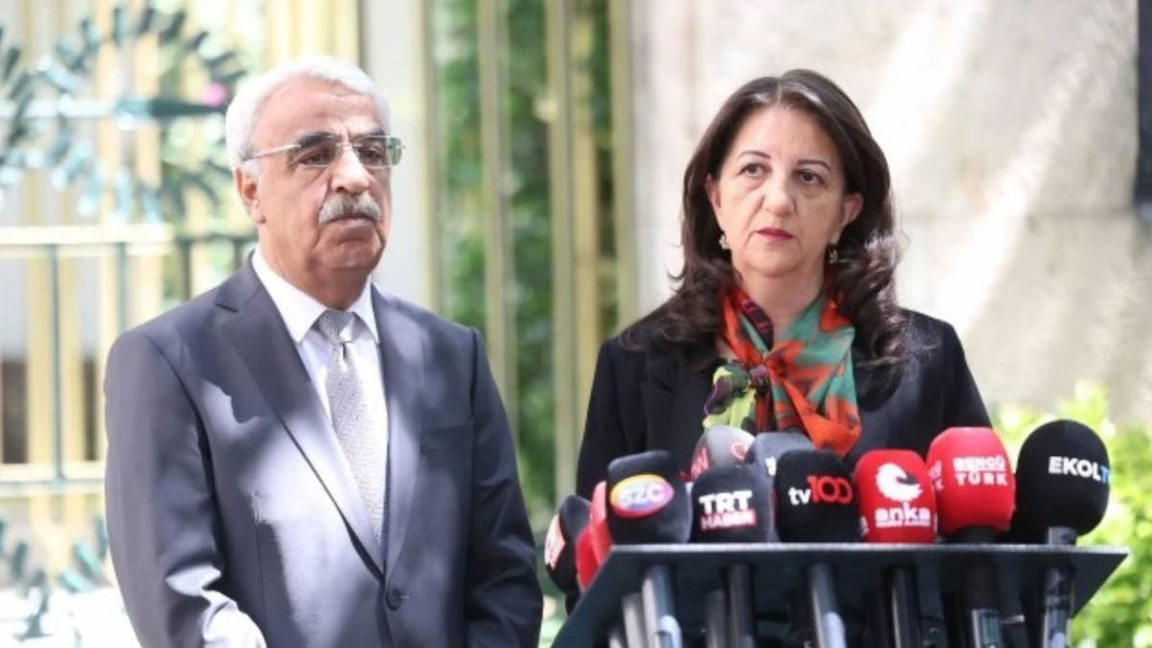 İmralı heyetinden açıklama! Bebek katiliyle görüştüler