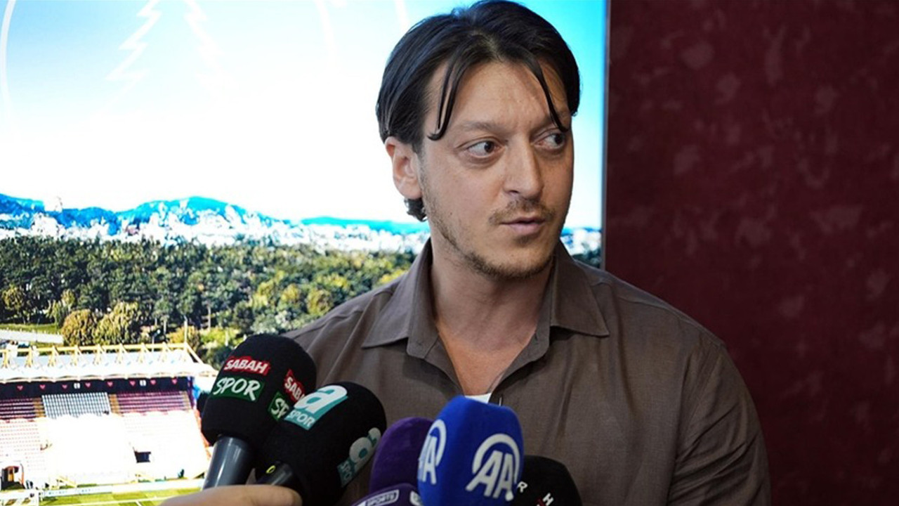 Mesut Özil Ümraniyespor'a sponsor buldu