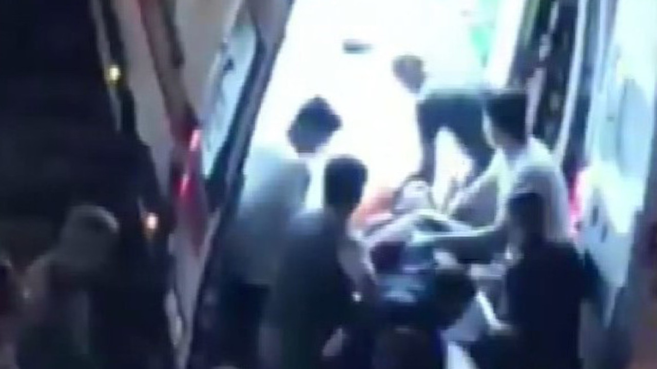 Döner bıçağıyla saldırdılar! En yakın arkadaşlarından kanlı tuzak